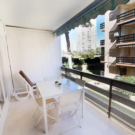 Moonkey - Lanzas Apartment *